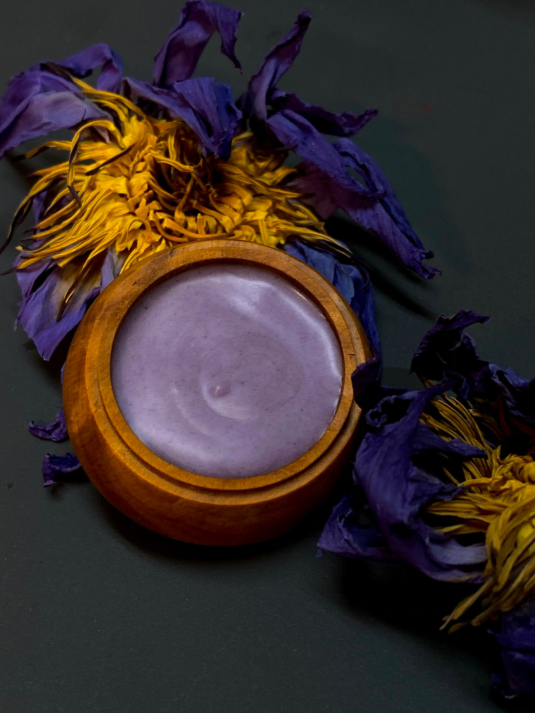 Violet Face Mousse